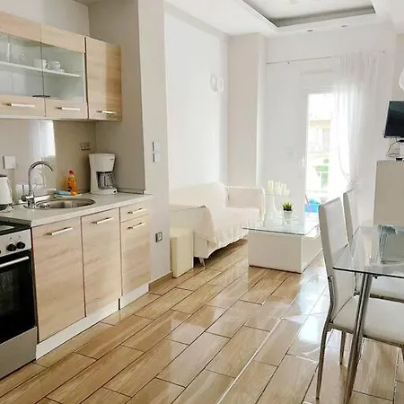 Unique Studio Downtown